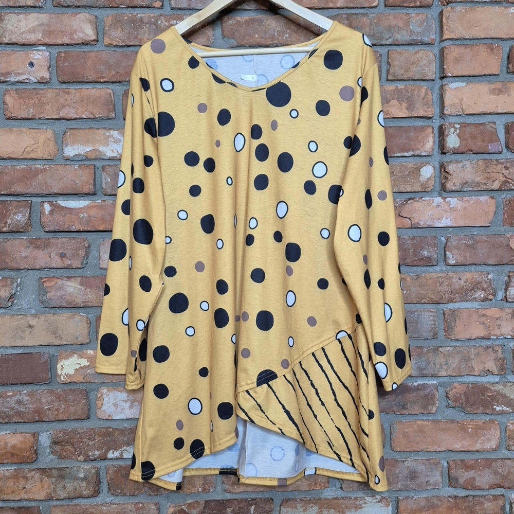 Artsy Lagenlook Tunic Top Asymmetrical Hem Boho Swing Polka Dot 3X - Picture 3 of 8